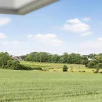 3 Bedroom Beautiful In Сasa de vacaciones Nordborg
